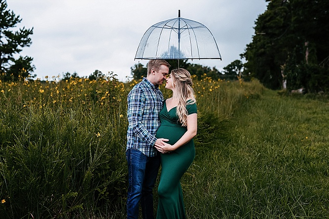 Summerfield NC Maternity Photographer - Booking info FAQ page